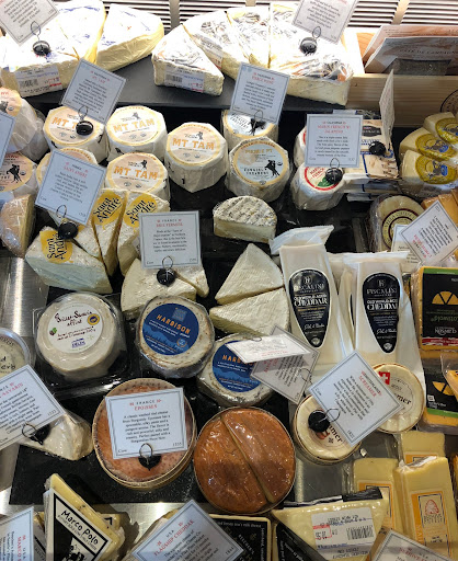 Wine Store «Half Moon Bay Wine & Cheese», reviews and photos, 421 Main St, Half Moon Bay, CA 94019, USA