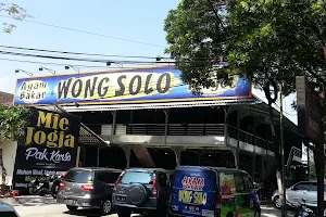 Ayam Bakar Wong Solo image
