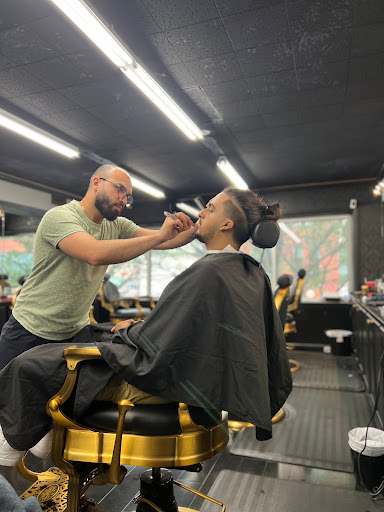 Barber Shop «Finos Barber Shop», reviews and photos, 11230-B Grandview Ave #4, Wheaton, MD 20903, USA