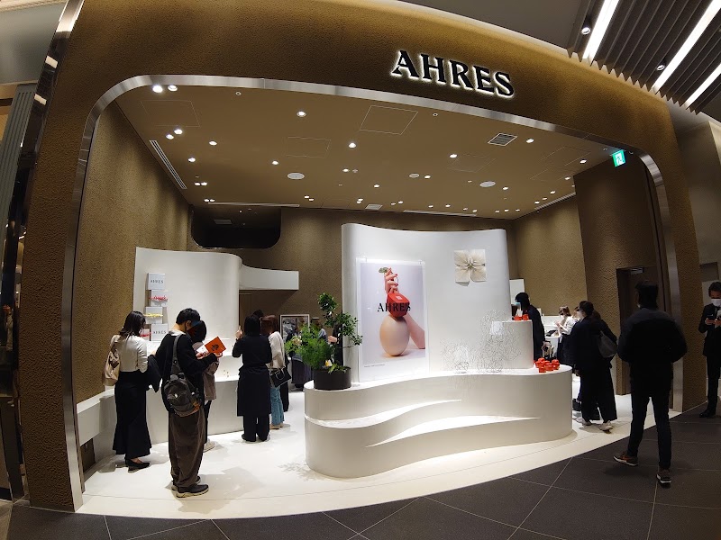 AHRES(アーレス) 東京ミッドタウン八重洲店