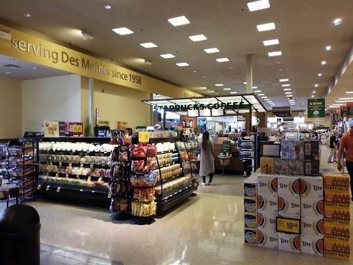 Grocery Store «Safeway», reviews and photos, 21401 Pacific Hwy S, Des Moines, WA 98198, USA