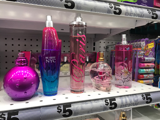 Variety Store «Five Below», reviews and photos, 23678 US Hwy 19 N, Clearwater, FL 33765, USA