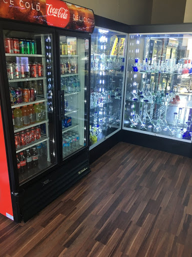 Tobacco Shop «Smoking Box Smoke Shop», reviews and photos, 1008 Alamitos Ave, Long Beach, CA 90813, USA