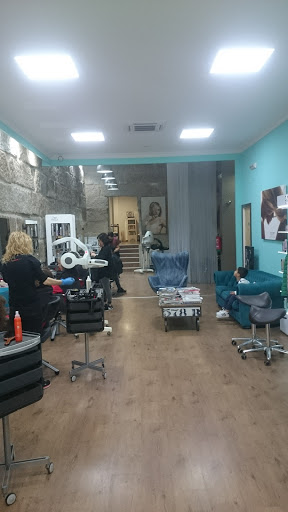 Aruna Peluqueros en Ourense, Ourense