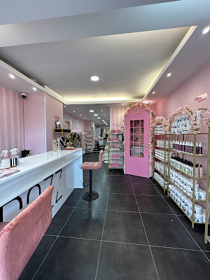 DOZZ BEAUTY BOUTIQUE INSTITUT à Paris