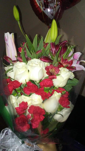 Florist «Thrifty Florist», reviews and photos, 26989 Woodward Ave, Huntington Woods, MI 48070, USA