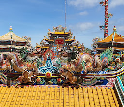 Wat Komut Ratthanaram photo