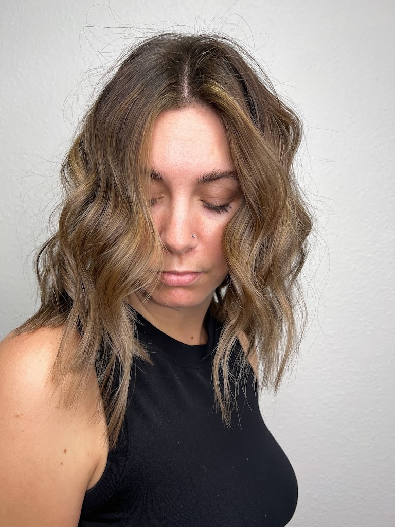 The Holistic Hairstylist 83815