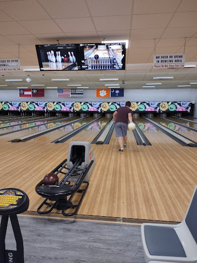 Bowling Alley «Rose Lanes Bowling Center», reviews and photos, 910 Rose Ln, Toccoa, GA 30577, USA