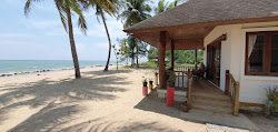 Foto von Anandah Beach und die siedlung