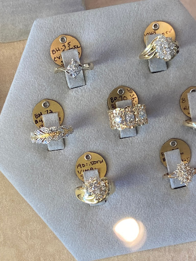 Jewelry Repair Service «Chantelle Jewelers», reviews and photos, 30573 Dequindre Rd, Madison Heights, MI 48071, USA