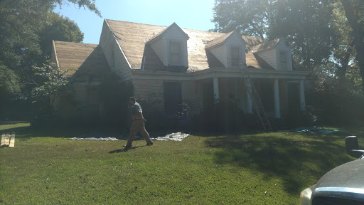 Roofing Contractor «Ramos Roofing and Remodling», reviews and photos, 2306 W Shaw St, Tyler, TX 75701, USA