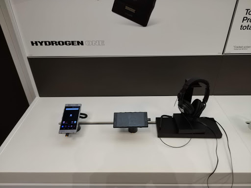 Cell Phone Store «Verizon», reviews and photos, 511 E Lincoln Hwy, New Lenox, IL 60451, USA