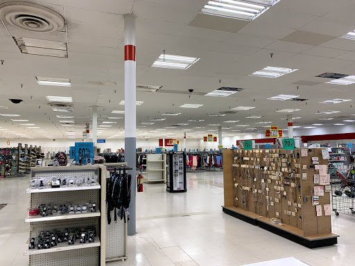 Discount Store «Kmart», reviews and photos, 3350 Lake City Hwy, Warsaw, IN 46580, USA