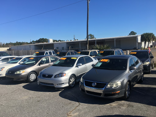 Used Car Dealer «Jamrock Auto Sales of Panama City», reviews and photos, 211 E 15th St, Panama City, FL 32405, USA