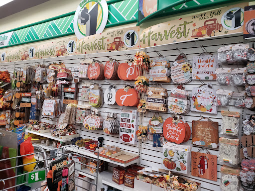Dollar Store «Dollar Tree», reviews and photos, 25000 Blue Ravine Rd, Folsom, CA 95630, USA