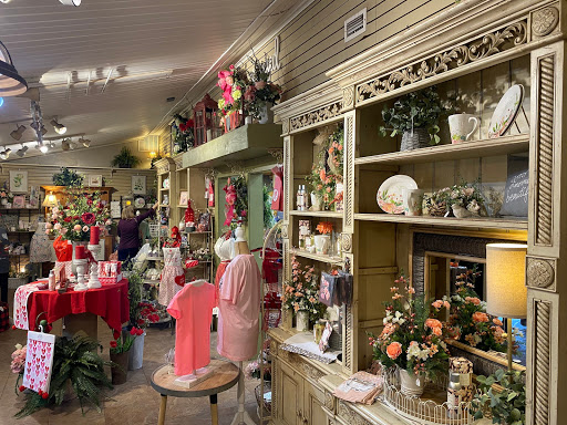 Gift Shop «The Stable Home Decor», reviews and photos, 101 Co Rd 557A, Lake Alfred, FL 33850, USA