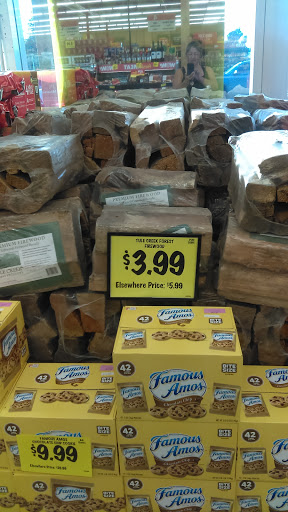 Grocery Store «Grocery Outlet Bargain Market», reviews and photos, 520 Workman Mill Rd, La Puente, CA 91746, USA