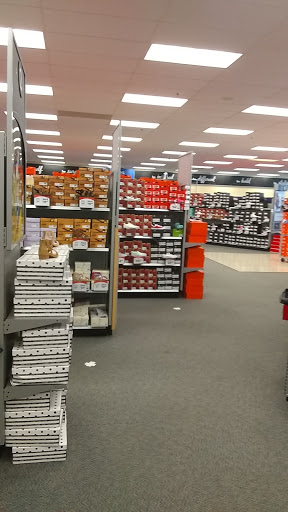 Shoe Store «Shoe Carnival», reviews and photos, 360 John R Rd, Troy, MI 48083, USA