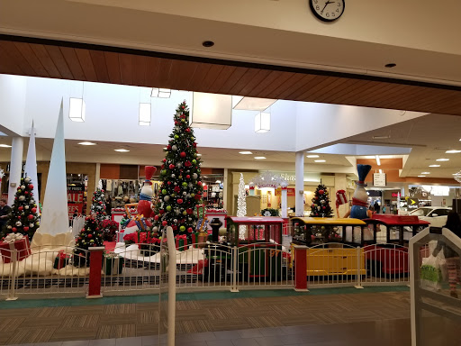 Shopping Mall «Apple Blossom Mall», reviews and photos, 1850 Apple Blossom Dr, Winchester, VA 22601, USA