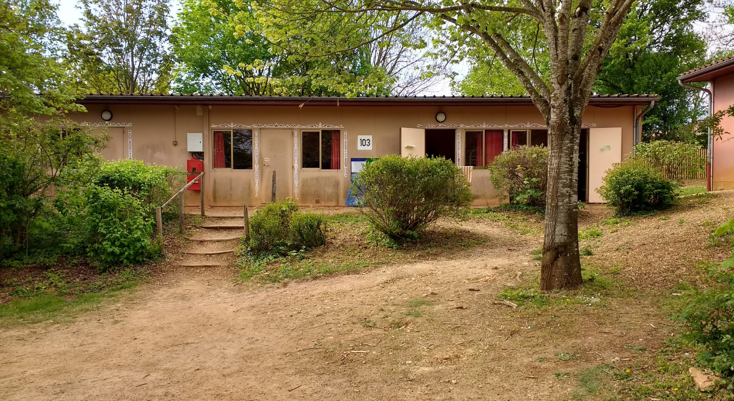 Photo n° 2 de l'avis de elle. fait le 08/06/2021 à 20:26