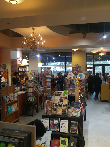 Book Store «The Twig Book Shop», reviews and photos, 306 Pearl Pkwy #106, San Antonio, TX 78215, USA
