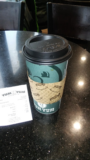 Donut Shop «Yum Yum Donuts», reviews and photos, 320 17th St, Santa Ana, CA 92706, USA