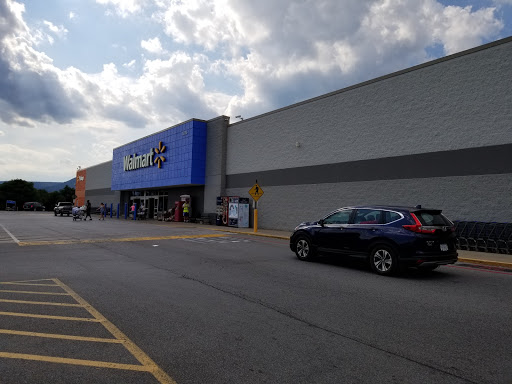 Department Store «Walmart Supercenter», reviews and photos, 1036 US-211, Luray, VA 22835, USA