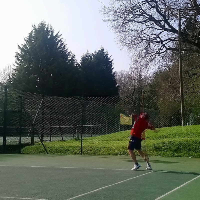 Knoll Orpington Lawn Tennis Club
