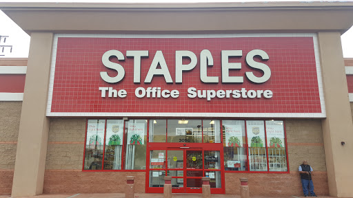 Office Supply Store «Staples», reviews and photos, 3090 Slauson Ave, Huntington Park, CA 90255, USA