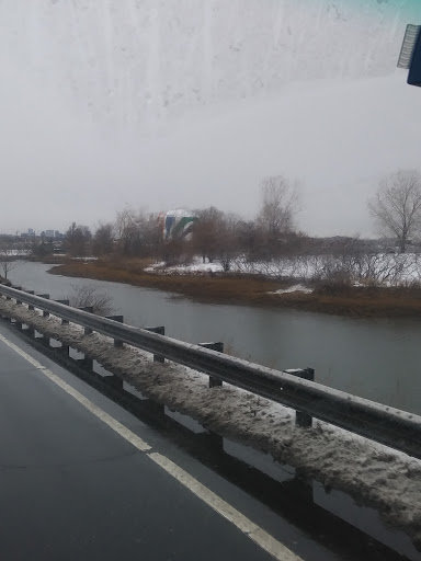 Park «Dorchester Shores Reservation Victory Road Park», reviews and photos, Victory Rd, Dorchester, MA 02122, USA