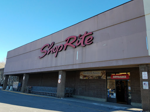 Grocery Store «ShopRite of Newburgh», reviews and photos, 88 N Plank Rd #1, Newburgh, NY 12550, USA