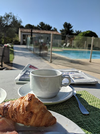 Photos des visiteurs du Hôtel restaurant Val Baussenc, The Originals Relais. Trois étoiles en Provence. à Maussane-les-Alpilles - n°9