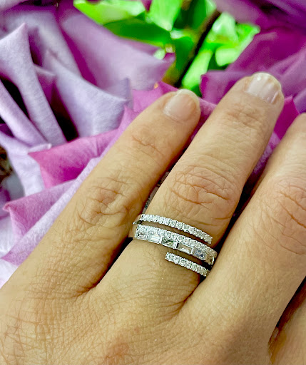 Jeweler «South Miami Jewelers & Watch», reviews and photos, 7214 SW 57th Ave, South Miami, FL 33143, USA