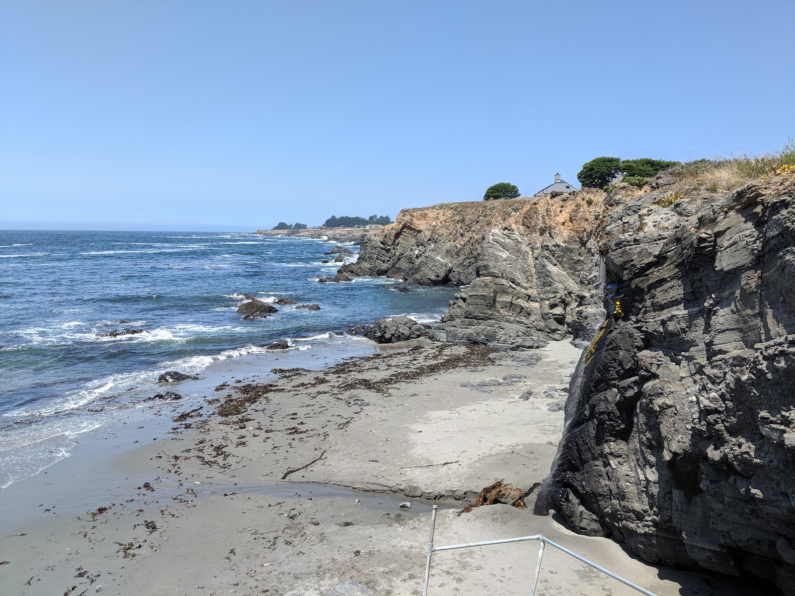 Foto von Stengel Beach und die siedlung