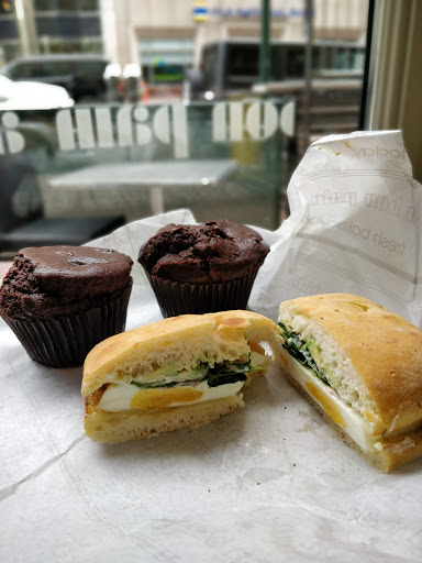 Restaurant «Au Bon Pain», reviews and photos, 26 Monument Cir, Indianapolis, IN 46204, USA