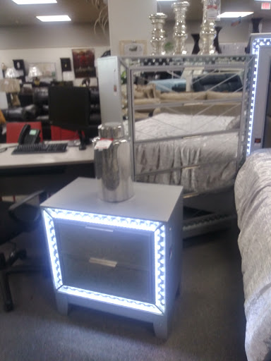 Furniture Store «Badcock Home Furniture & More of South Florida», reviews and photos, 19600 S Dixie Hwy, Cutler Bay, FL 33157, USA