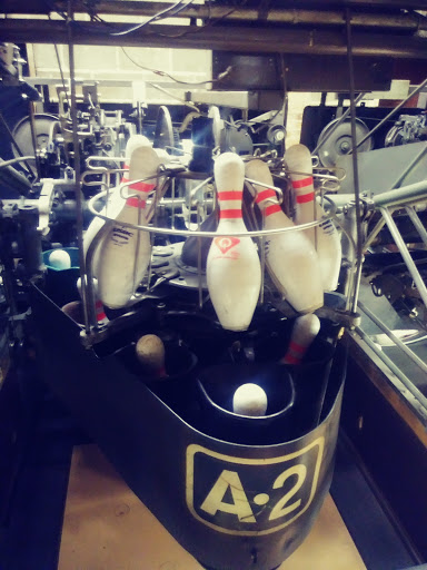 Bowling Alley «Burr Oak Bowl», reviews and photos, 3030 Burr Oak Ave, Blue Island, IL 60406, USA