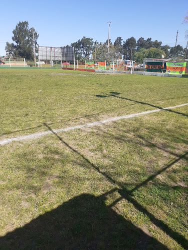 Opiniones de Cancha de Nuevo Juventud Baby Fútbol en Montevideo - Campo de fútbol