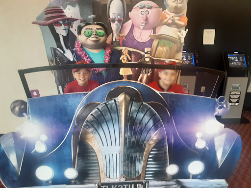 Movie Theater «Houston Lakes Stadium Cinemas 12», reviews and photos, 1121 GA-96, Warner Robins, GA 31099, USA