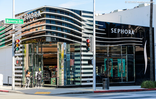 Cosmetics Store «SEPHORA», reviews and photos, 270 N Beverly Dr, Beverly Hills, CA 90210, USA