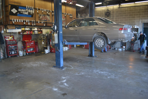 Tire Shop «Riechers Tire and Auto», reviews and photos, 510 Madison Ave, Washington, MO 63090, USA