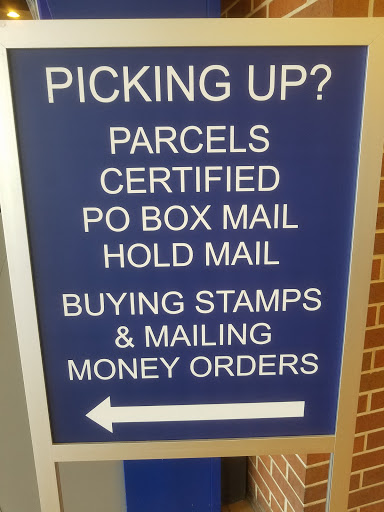 Post Office «United States Postal Service», reviews and photos, 6977 W Oakton St, Niles, IL 60714, USA