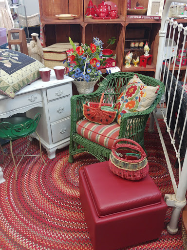 Thrift Store «Community Thrift Market», reviews and photos, 1211 N Monroe St, Tallahassee, FL 32303, USA