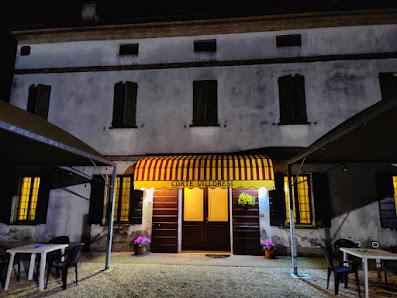 Agriturismo Corte Villoresi Strada Pianone, 1, 46023 Gonzaga MN, Italia
