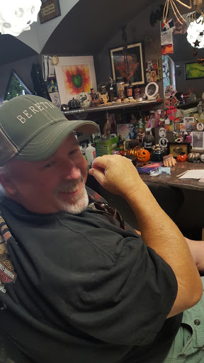 Tattoo Shop «Red Dragon Tattoo & Piercing», reviews and photos, 9242 Colerain Ave, Cincinnati, OH 45251, USA