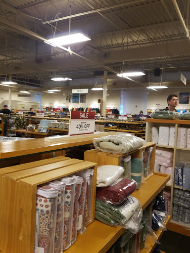 Clothing Store «L.L. Bean Outlet», reviews and photos, 45 Lafayette Rd, North Hampton, NH 03862, USA