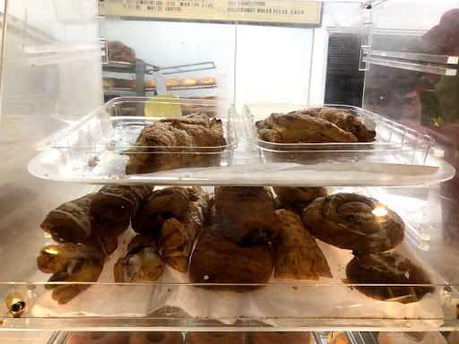 Donut Shop «Donut Wheel», reviews and photos, 10250 N De Anza Blvd, Cupertino, CA 95014, USA