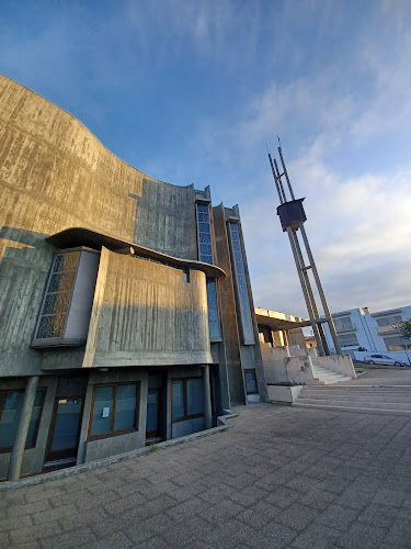 Avaliações doIgreja da Sagrada Família em Chaves - Igreja