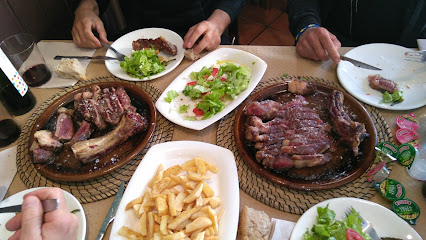 Restaurante La Fonte - C. Marino Fernando Villamil, 8, 33740 Tapia de Casariego, Asturias, Spain